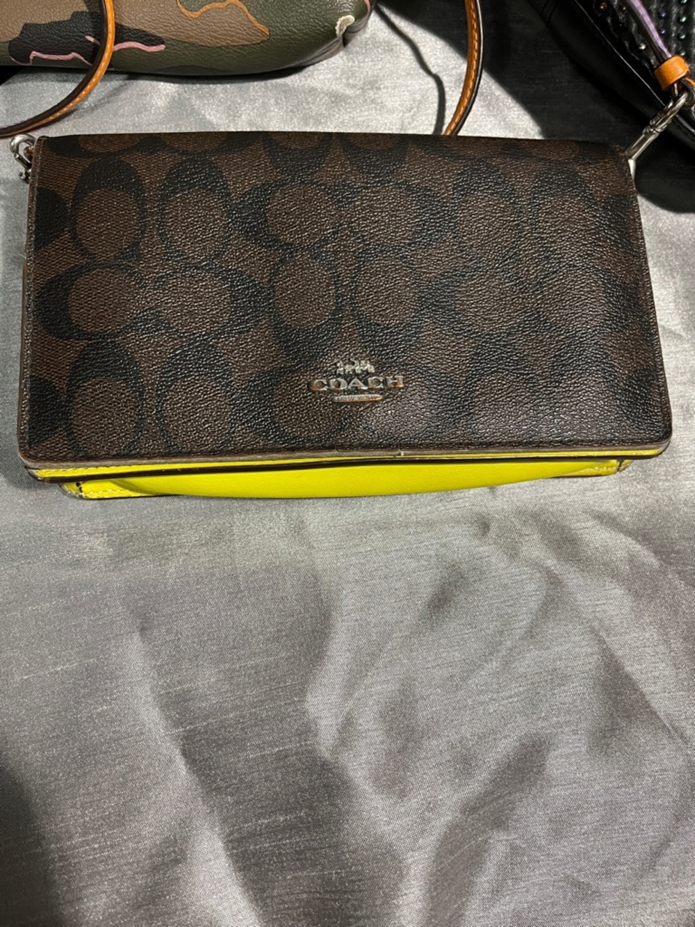 TLC Coach Bundle - Picture 12 of 12